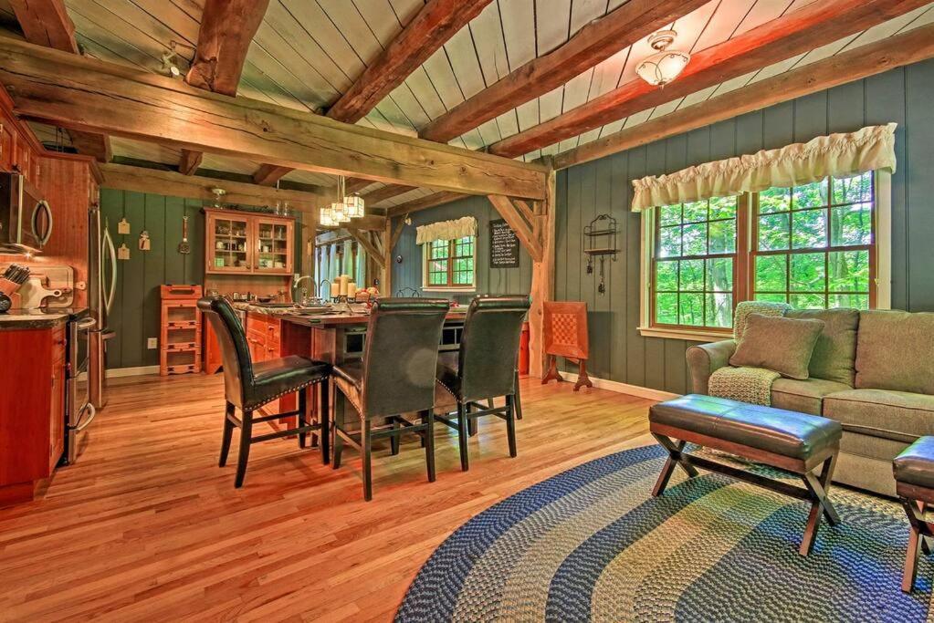 Bear'S Eye View - Mountain Retreat W/ Hot Tub! Βίλα Acme Εξωτερικό φωτογραφία