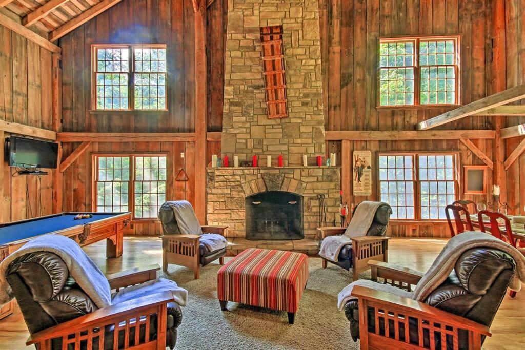Bear'S Eye View - Mountain Retreat W/ Hot Tub! Βίλα Acme Εξωτερικό φωτογραφία