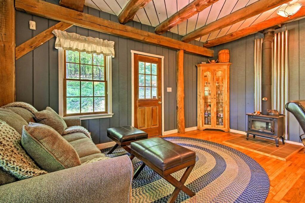 Bear'S Eye View - Mountain Retreat W/ Hot Tub! Βίλα Acme Εξωτερικό φωτογραφία
